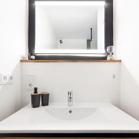 Belnoir By Bright Aparthotel 3*