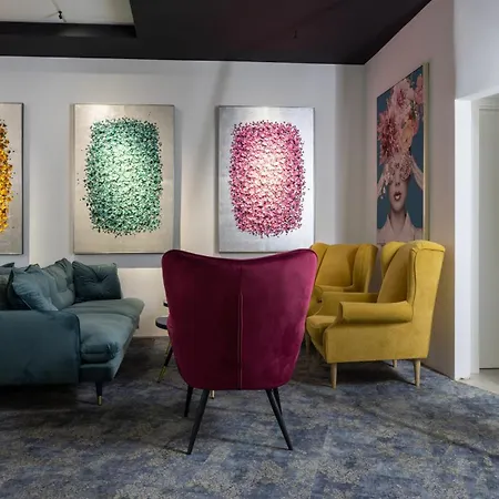 Belnoir By Bright Aparthotel