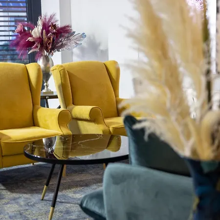 Belnoir By Bright Aparthotel 3*