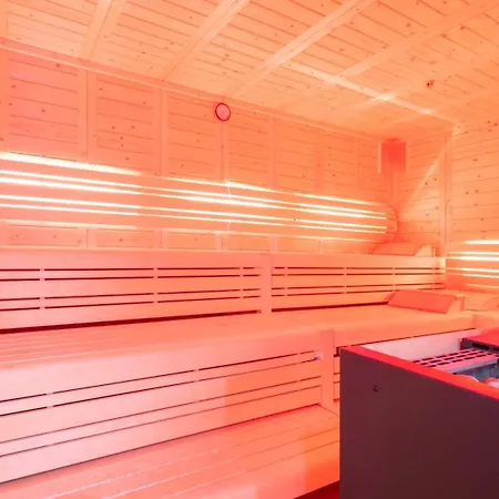 Апарт-отель Belnoir By Bright I Sauna I Gym 4*