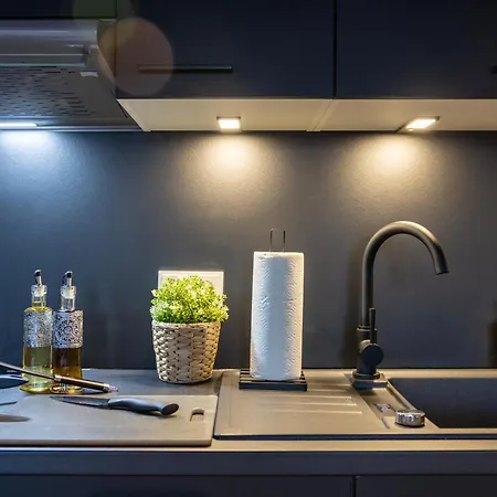 Belnoir By Bright Aparthotel