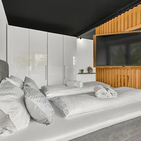 Belnoir By Bright I Sauna I Gym 4* Augsburg