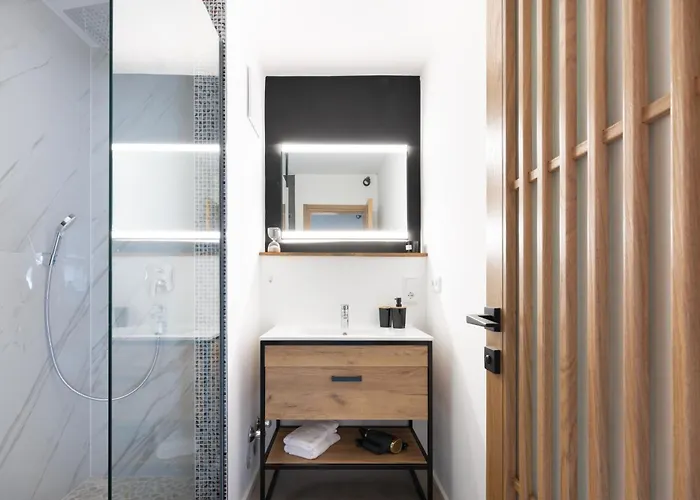 Aparthotel Belnoir By Bright 3*