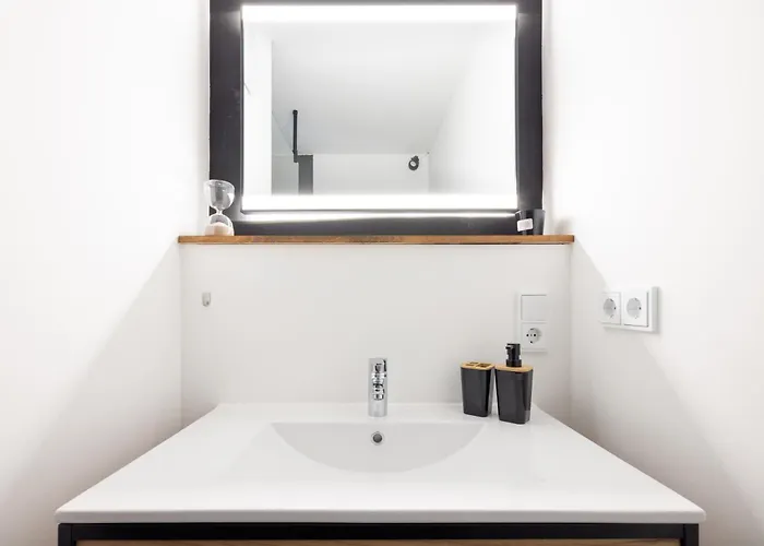 Belnoir By Bright 3*