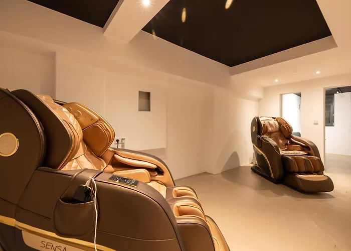 Belnoir By Bright 3*