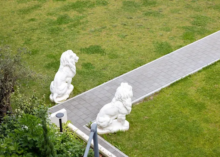 Aparthotel Belnoir By Bright